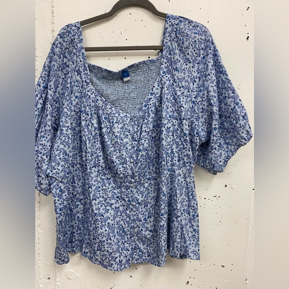 Woman’s Blouse